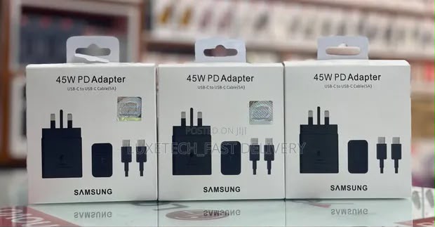 Samsung 45W PD Adapter